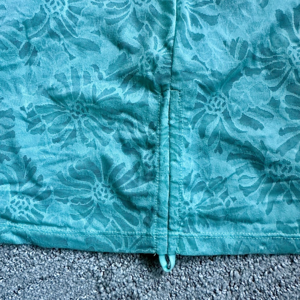 Fabletics Racerback Tank - Picture 3 of 3
